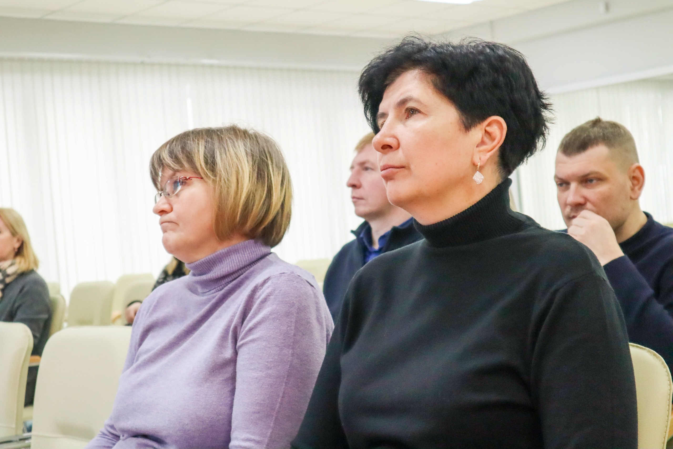 26 февраля в Молодёжном центре прошла встреча сотрудников отдела по спорту,молодежной политике и туризму АБМР