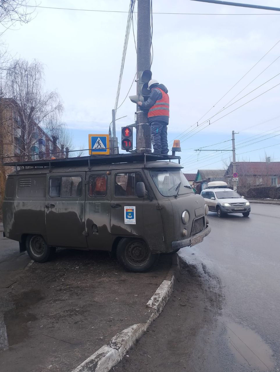Сотрудники «Комбината благоустройства» ежедневно приводят город Балаково в порядок