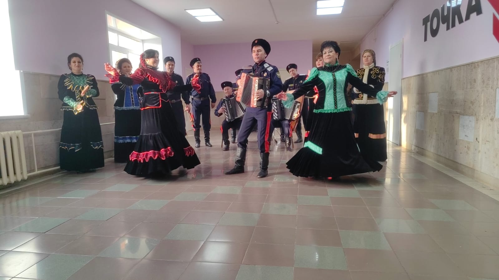 Праздник музыки и единства: концерт в поселке Николевский