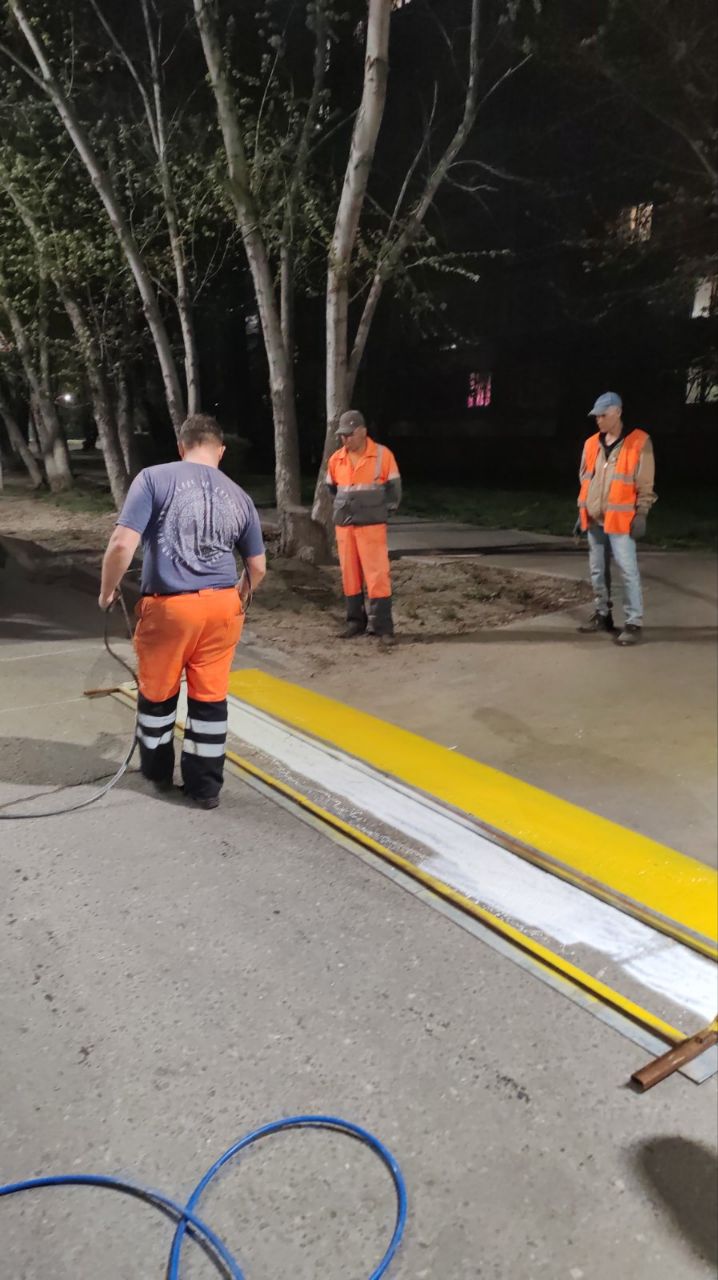 В городе Балаково начались работы по обновлению дорожной разметки