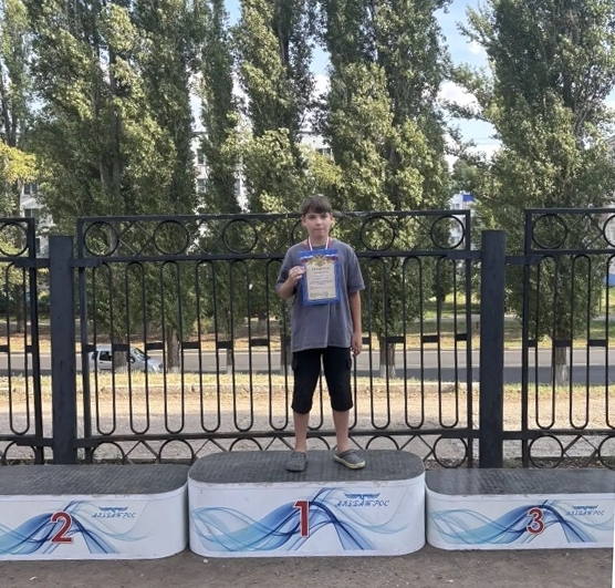 Сорок спортсменов поборолись за медали Первенства по воднолыжному спорту