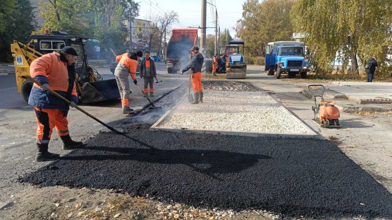 В городе Балаково в этом году установят 17 новых остановочных павильонов