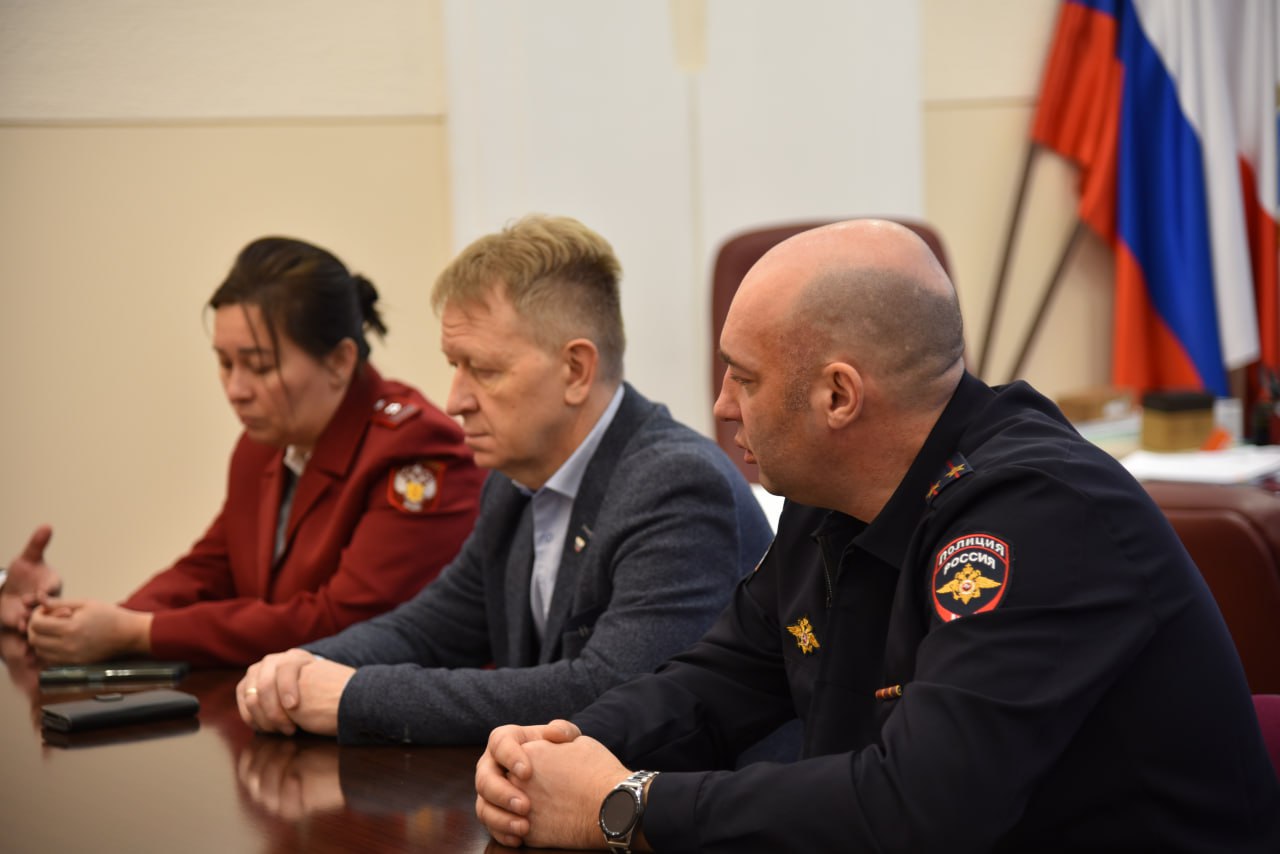 Сегодня Сергей Грачёв провёл заседание штаба по профилактике распространения кори среди населения Балаковского района