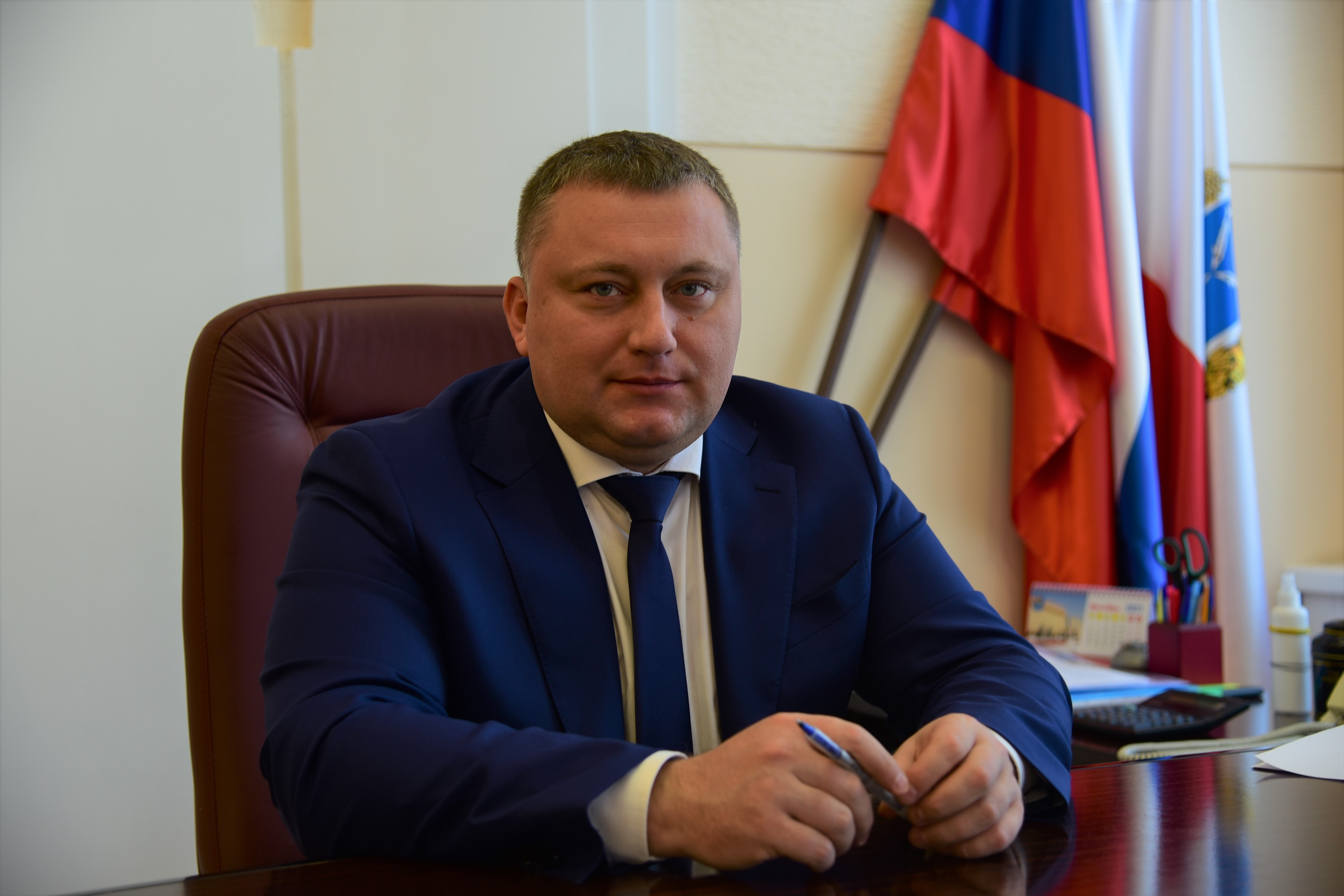 Уважаемые жители Балаковского района! Поздравляю вас с Днём России!