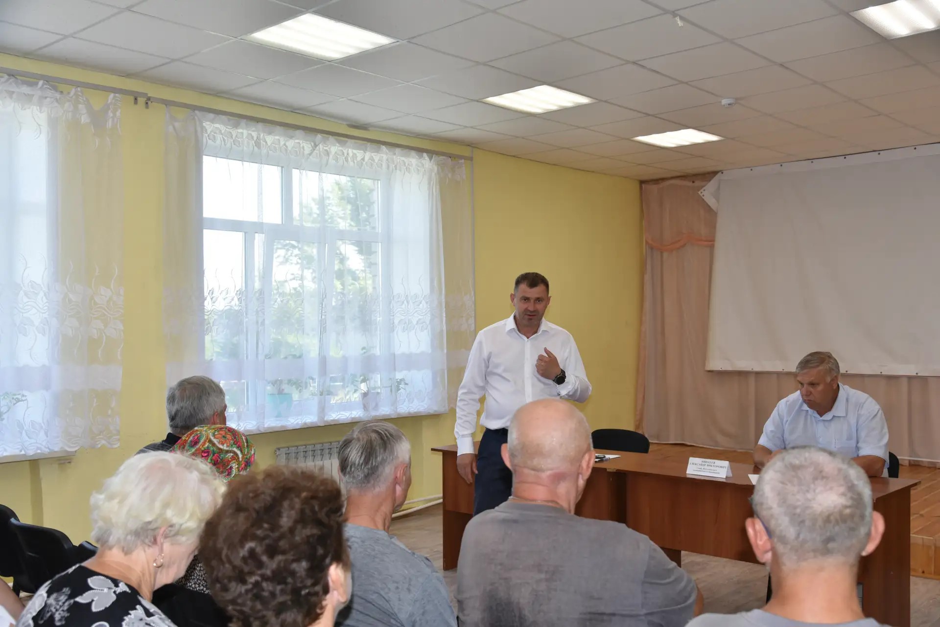 Сергей Барулин: сегодня в селе Хлебновка провели встречу с жителями